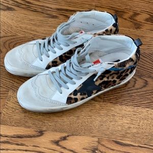 Golden Goose Midstar size 40.